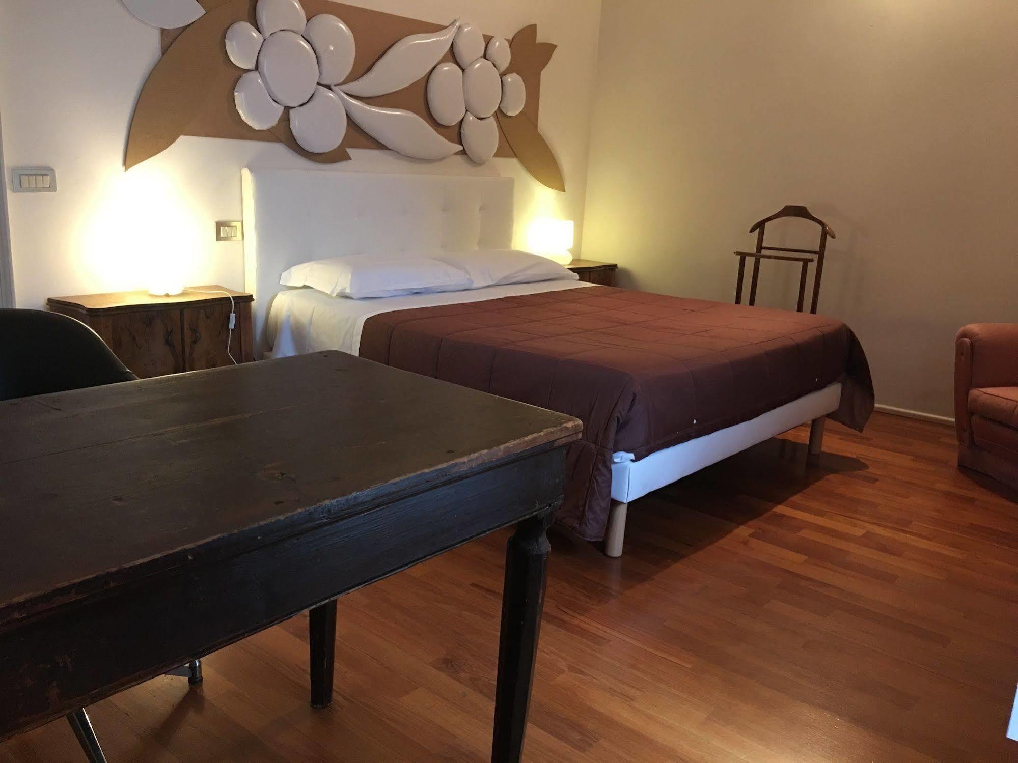 Domus Nova Residenza Il B&B Мантуя Экстерьер фото